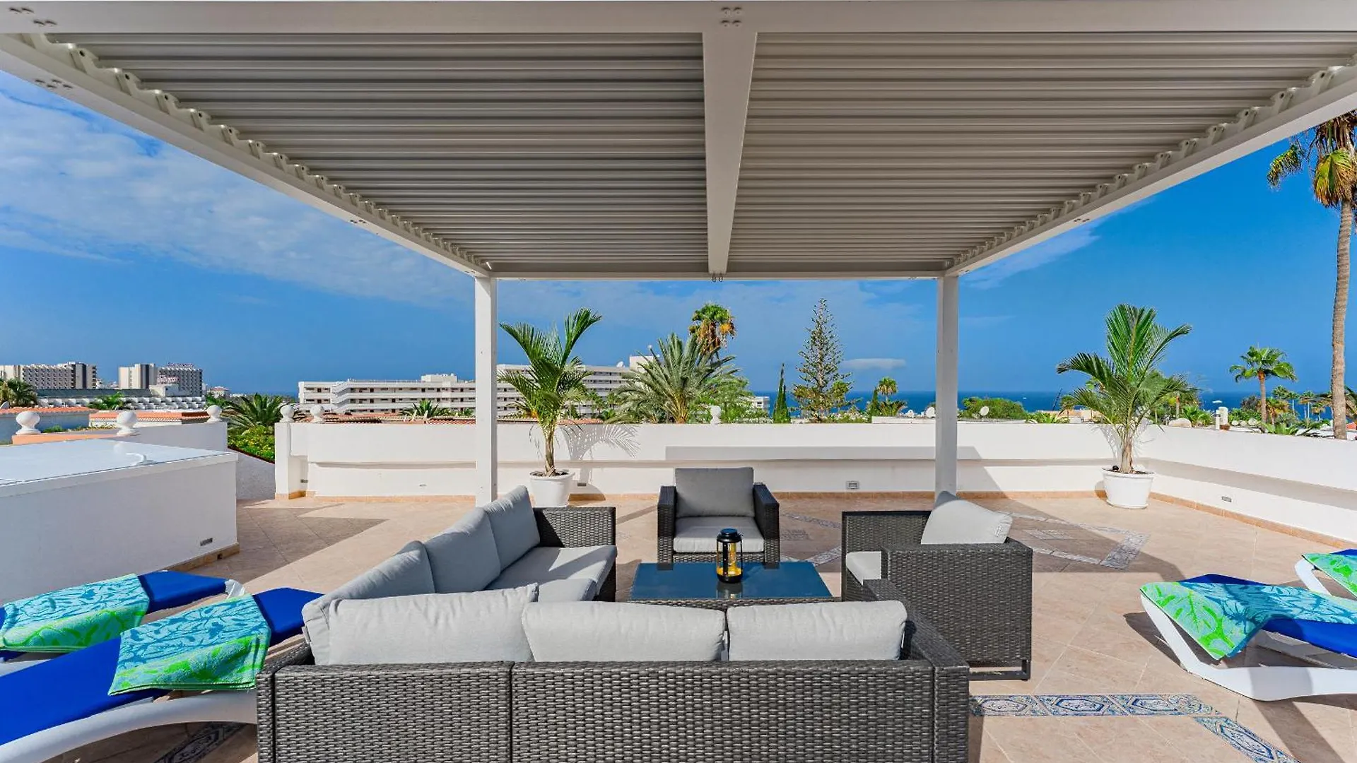 Endless Summer Beach Apartment - Casa Regnilla Playa de las Américas 0*,  Espagne